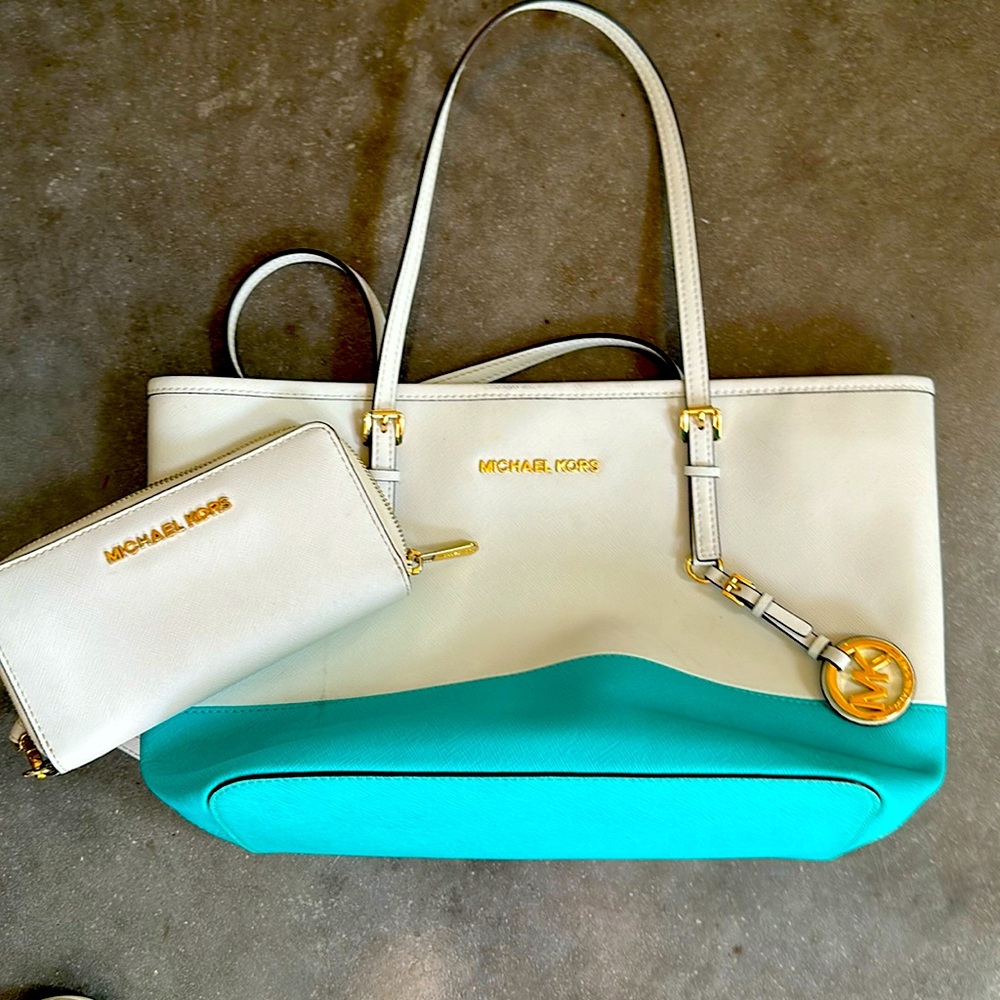 Michael Kors tote and wallet